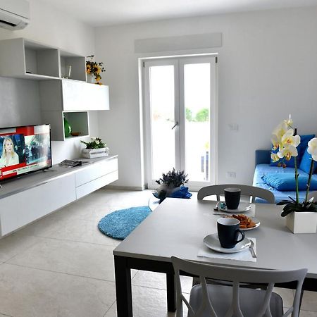 לוקורוטונדו Margherita Apartment - Villaggio Di Mary מראה חיצוני תמונה