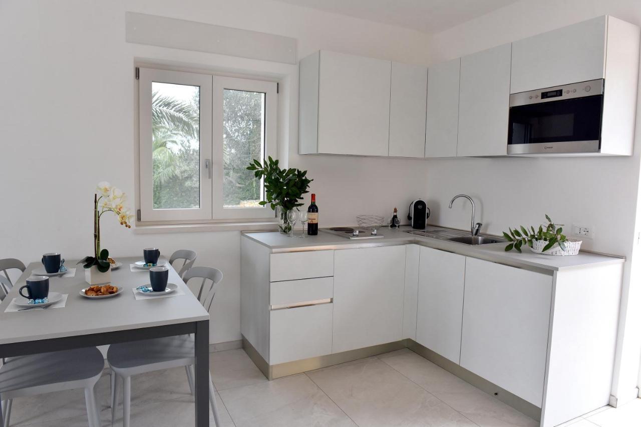 לוקורוטונדו Margherita Apartment - Villaggio Di Mary מראה חיצוני תמונה