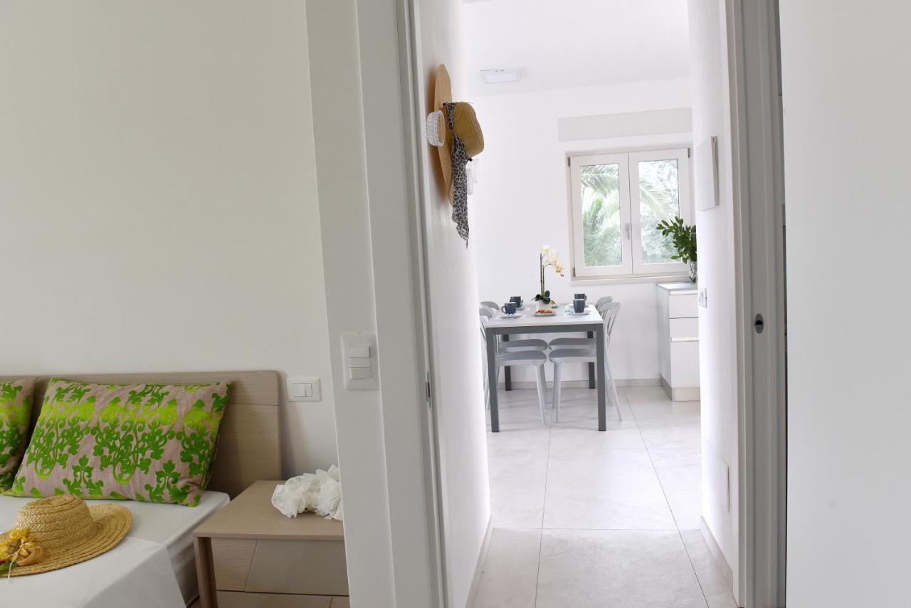 לוקורוטונדו Margherita Apartment - Villaggio Di Mary מראה חיצוני תמונה